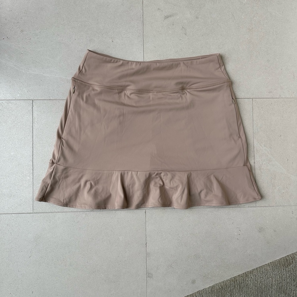 Super stretchy tan color golf/tennis/pickleball skirt Size Large - Picture 1 of 6